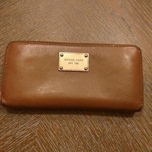 Michael Kors wallet